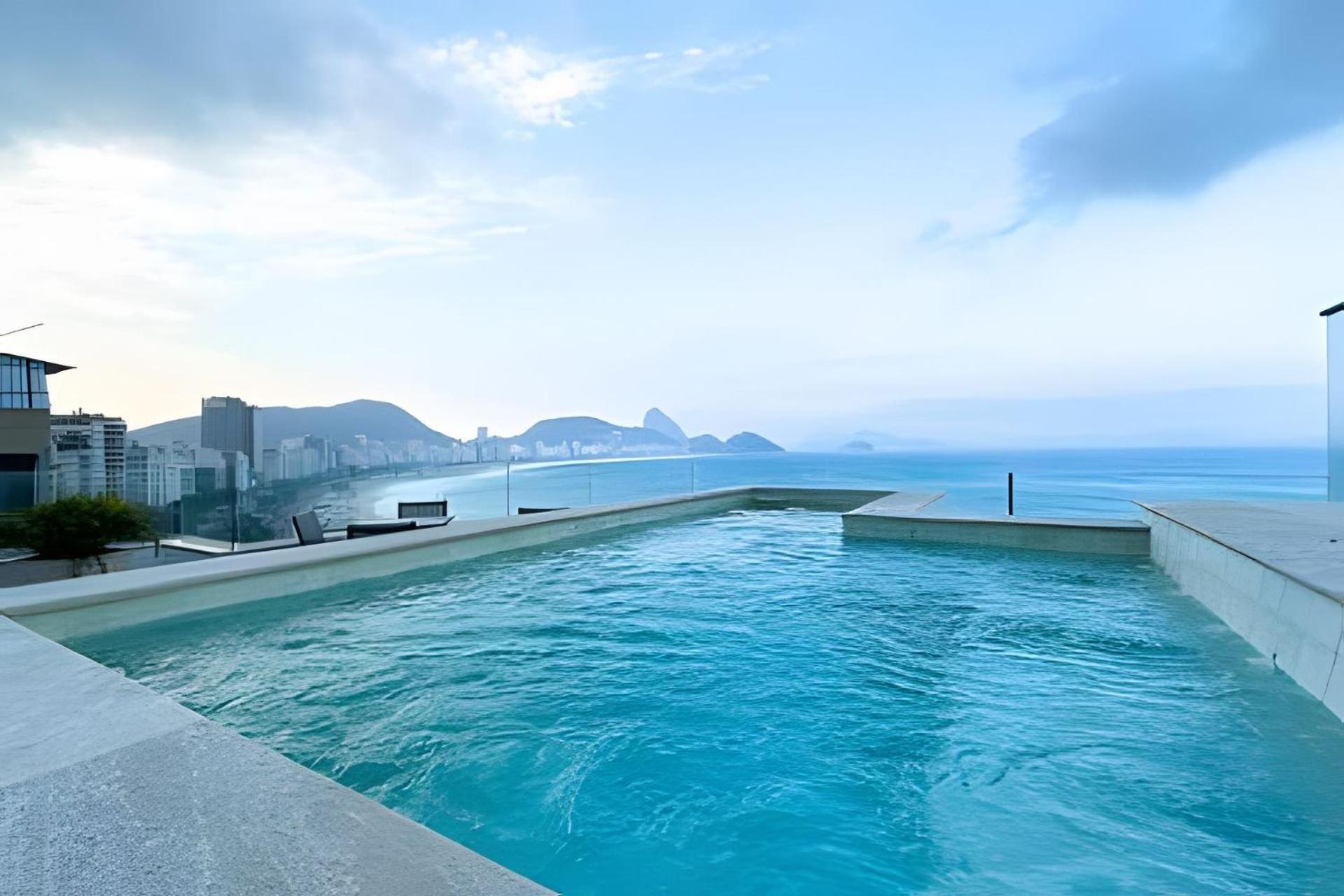 Hr.343 - Cobertura De 3 Em Copacabana Com Piscina Privada Apartamento Rio de Janeiro